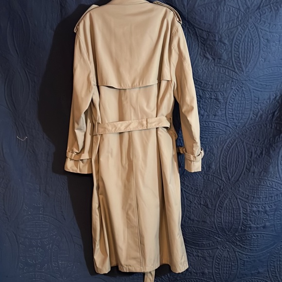 Vintage Moore’s 42 tall grand With inside liner absolutely gorgeous never used - Picture 1 of 11